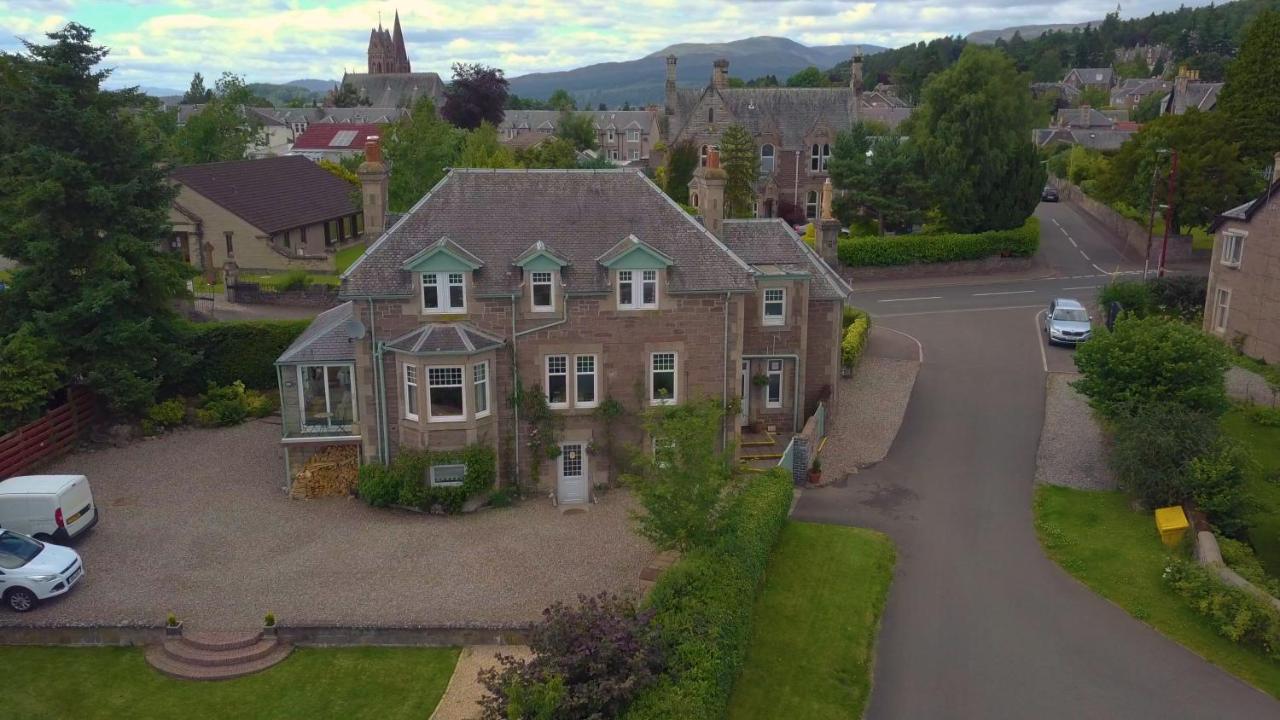 Firtree Bed And Breakfast At Galvelbeg House Крифф Экстерьер фото